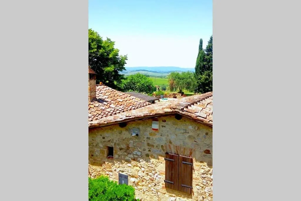 Premiere Apartments - Residenza Le Rose Nel Chianti Lornano