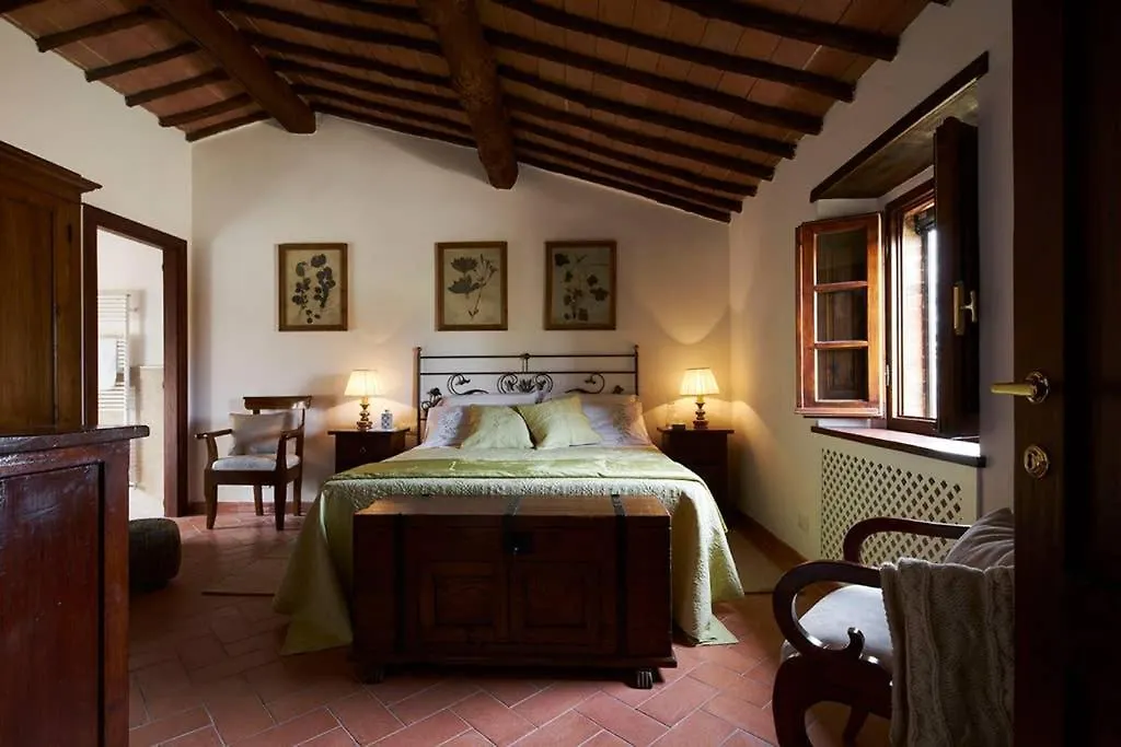 Premiere Apartments - Residenza Le Rose Nel Chianti Lornano 0*,  Italy