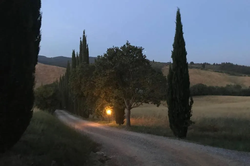 Premiere Apartments - Residenza Le Rose Nel Chianti Lornano Italy