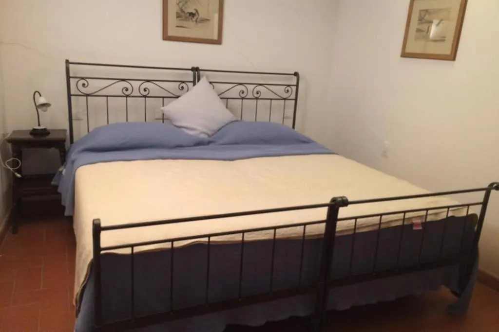 Premiere Apartments - Residenza Le Rose Nel Chianti Lornano