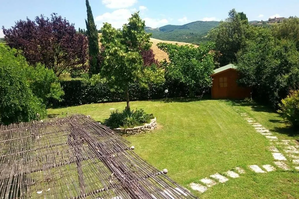 Premiere Apartments - Residenza Le Rose Nel Chianti Lornano